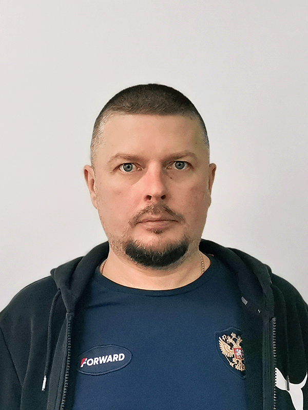 Сумичев Юрий Михайлович.
